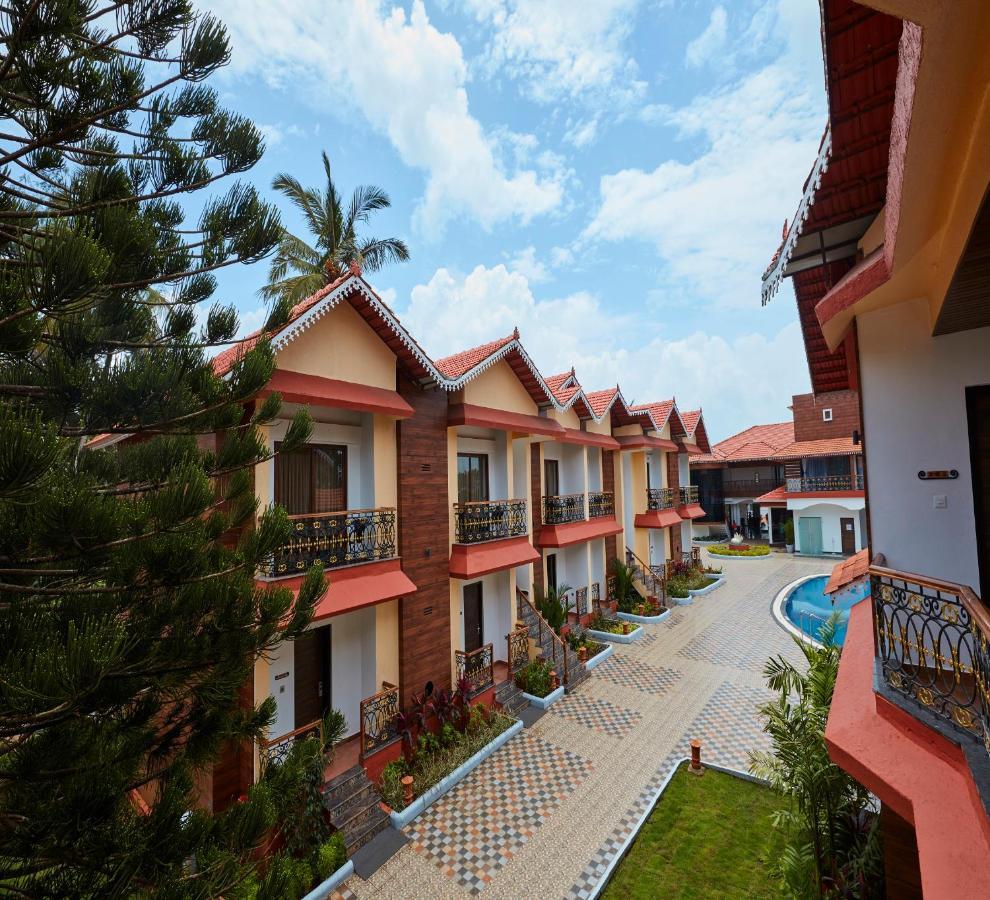 Sea Queen Beach Resort & Spa Colva Exterior foto